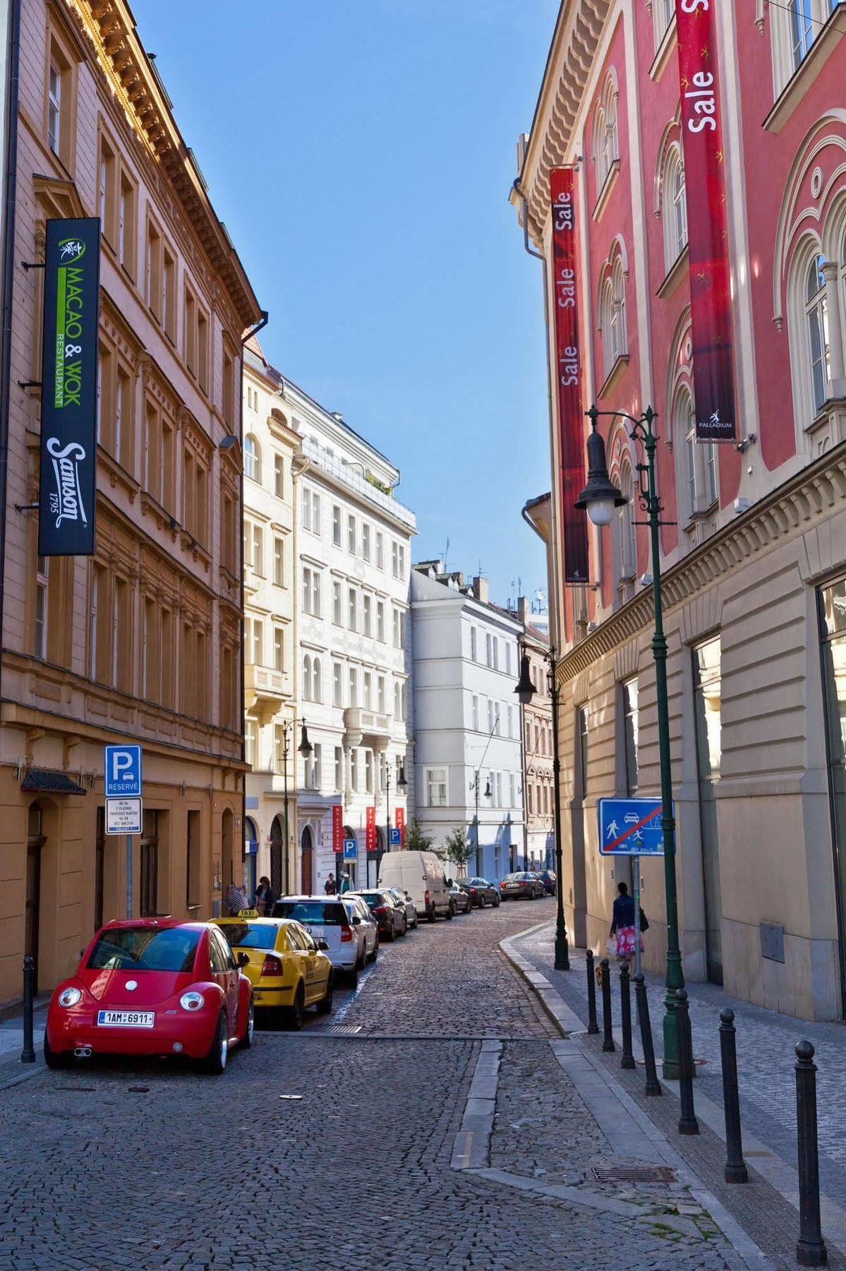 Lovely Prague Apartments - Truhlarska Exterior foto